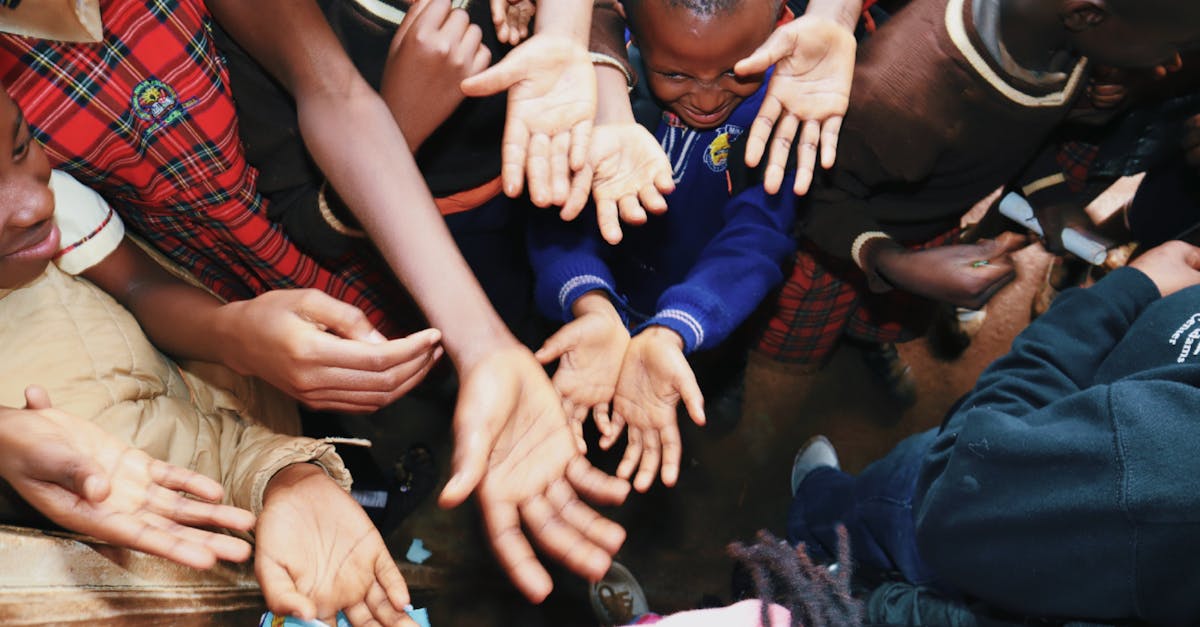 découvrez le monde des coopératives : des entreprises démocratiques et solidaires qui favorisent l'entraide, le développement local et la durabilité. explorez leurs multiples facettes et leur impact positif sur la société.