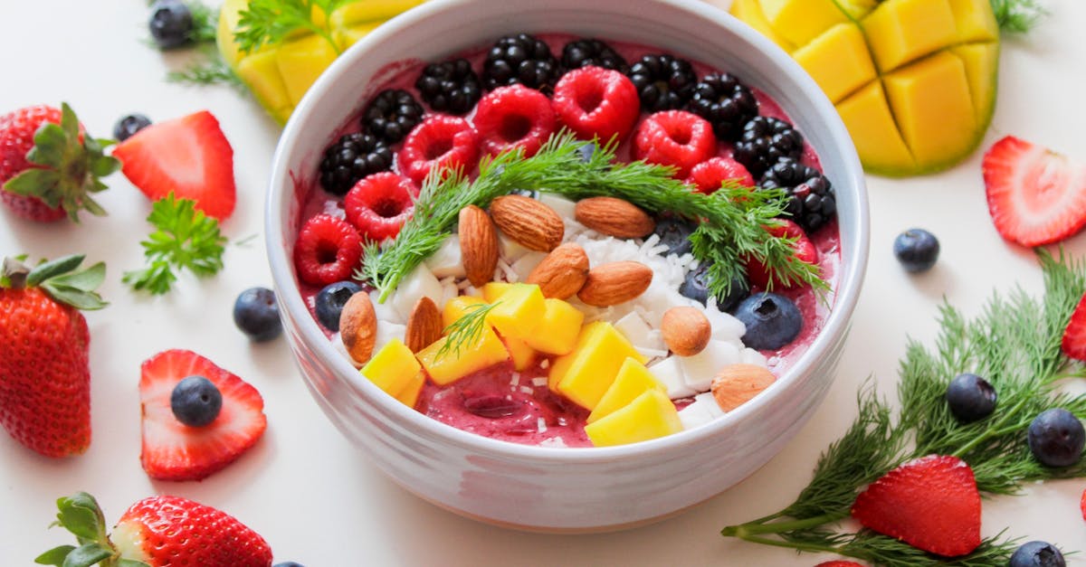 découvrez les superfoods, ces aliments puissants aux bienfaits nutritionnels exceptionnels. apprenez à intégrer ces super-aliments dans votre alimentation quotidienne pour améliorer votre santé et votre bien-être.